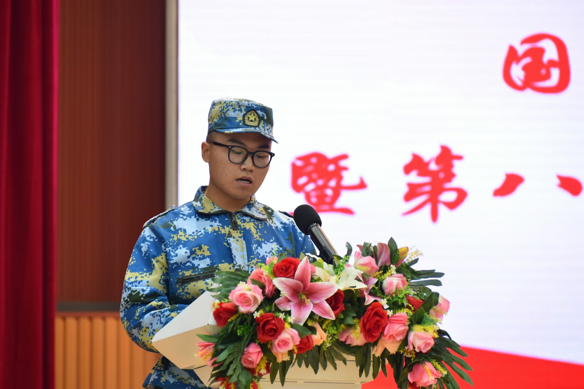 图示, 示意图

中度可信度描述已自动生成:ver1