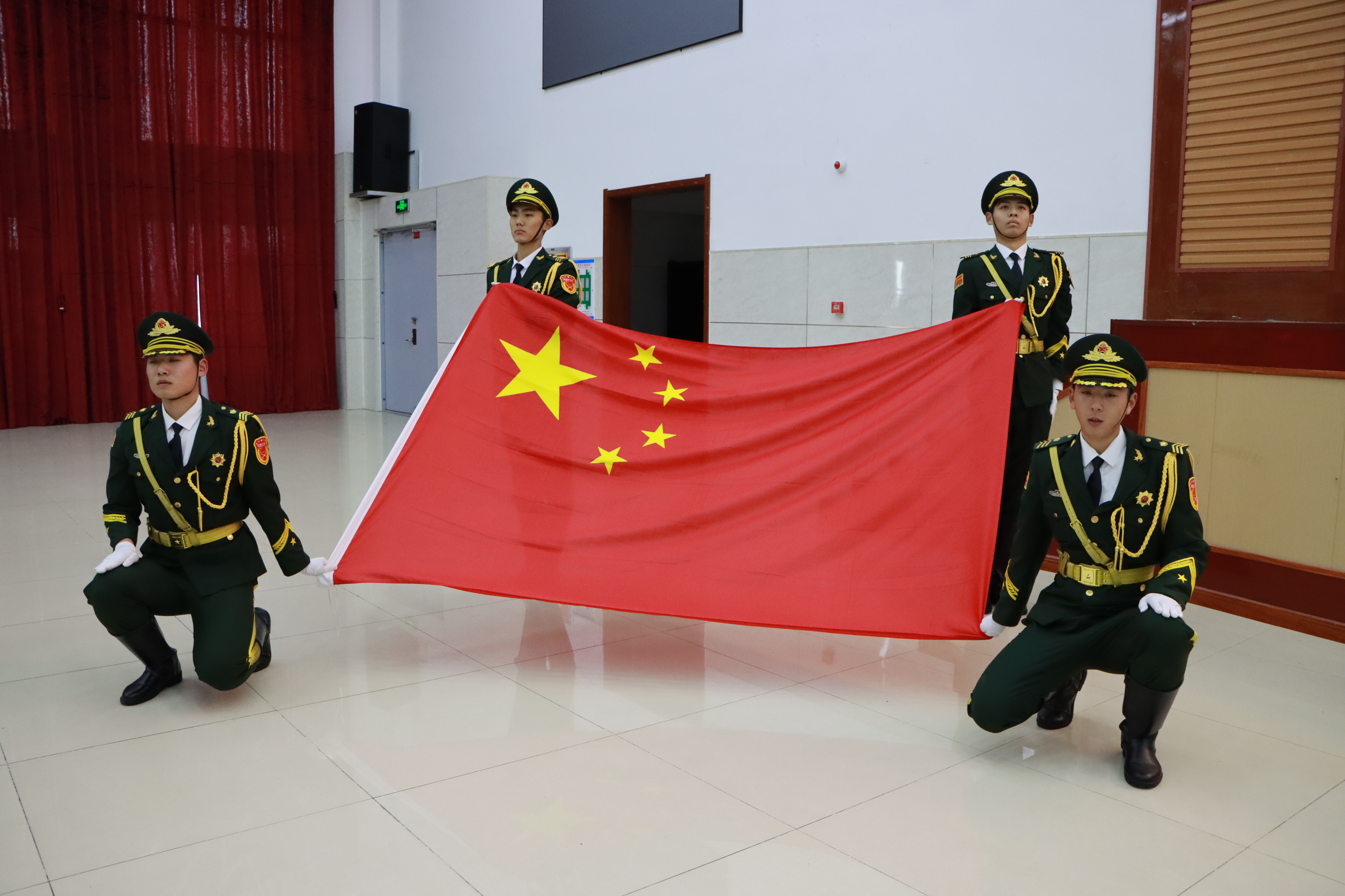 图示, 示意图

中度可信度描述已自动生成:ver1