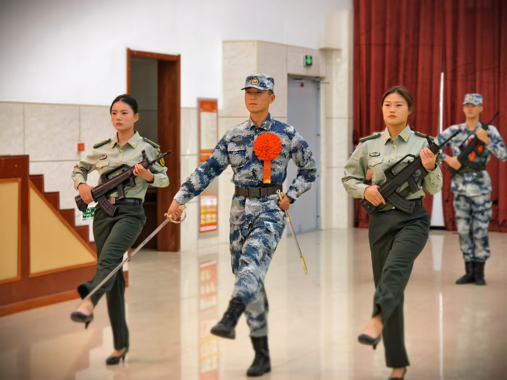 图示, 示意图

中度可信度描述已自动生成:ver1