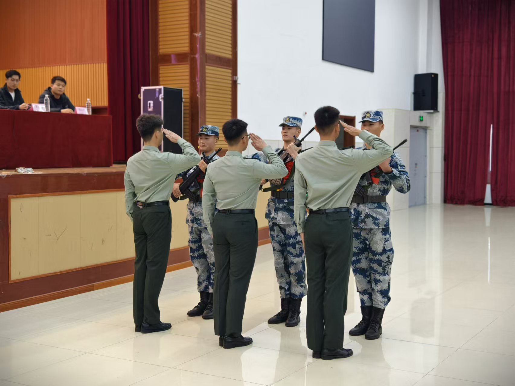 图示, 示意图

中度可信度描述已自动生成:ver1